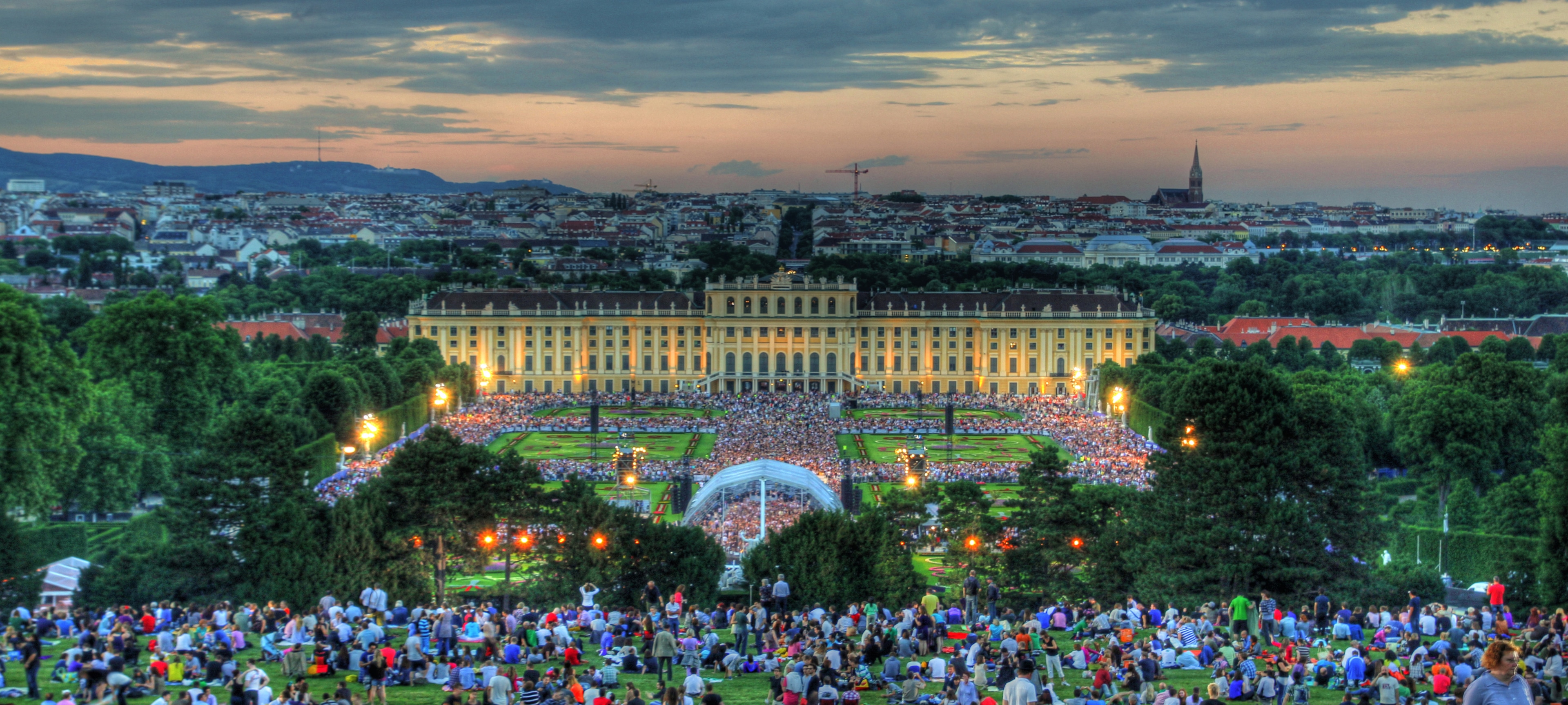 Konzert der Wiener Philharmoniker vor Schloss Schönbrunn, Wien